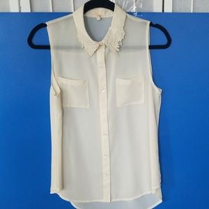 Pearl Sleeveless Blouse